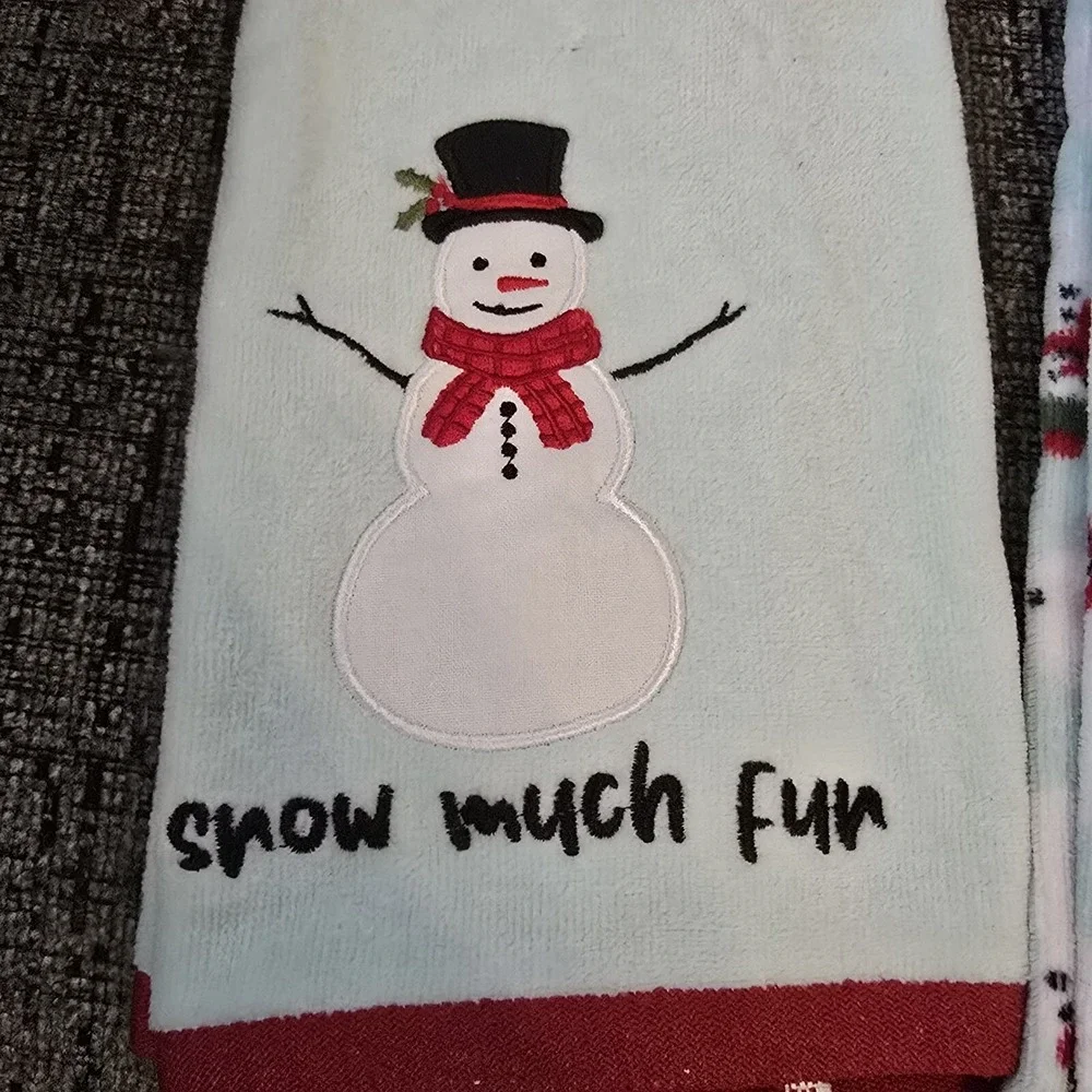 Holiday Time Snow Much‎ Fun Set Of 2 Holiday Hand Towel Snowman Christmas Tree